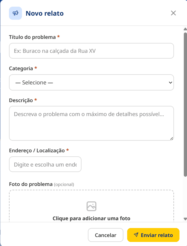 Formulário de relato preenchido com título, categoria e descrição